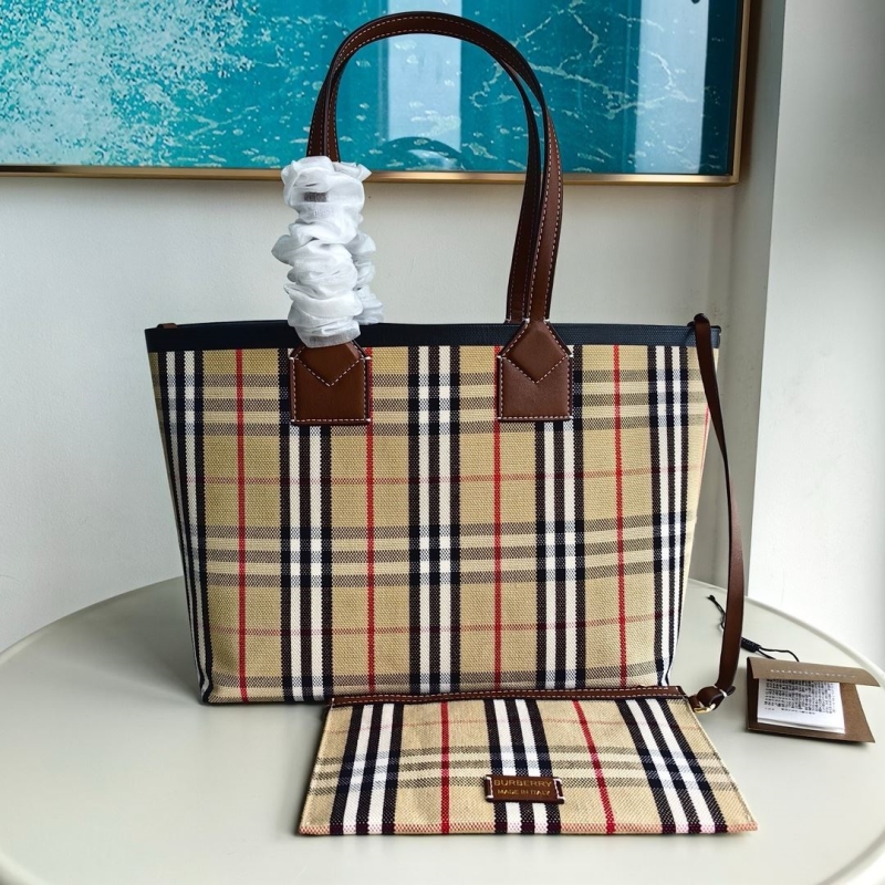 B**rry shopping bags